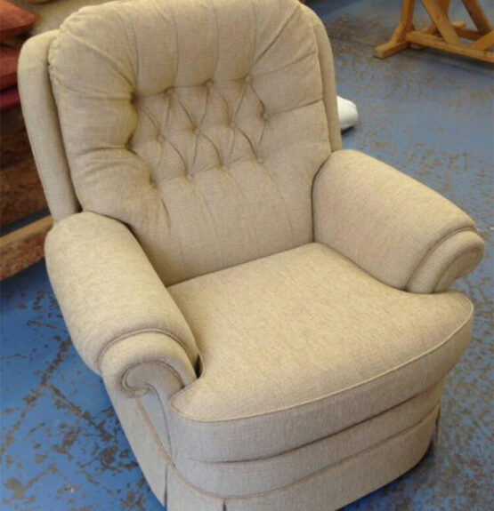 deep button chair cream